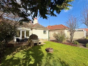 Photo 21- click for photo gallery